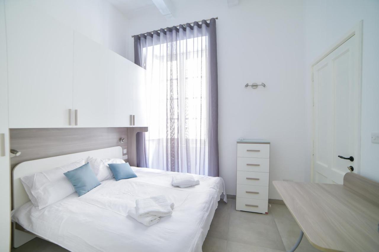 Ca1- City Central Apartment 1 Валетта Экстерьер фото